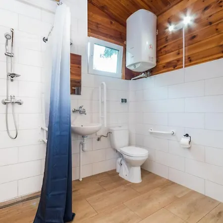 Neptun Osrodek Wypoczynkowy منتجع